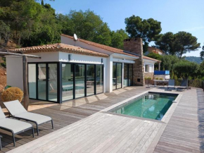 Magnifique villa avec piscine, vue mer